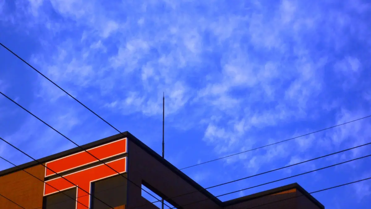 Cielo autunnale limpido e sereno