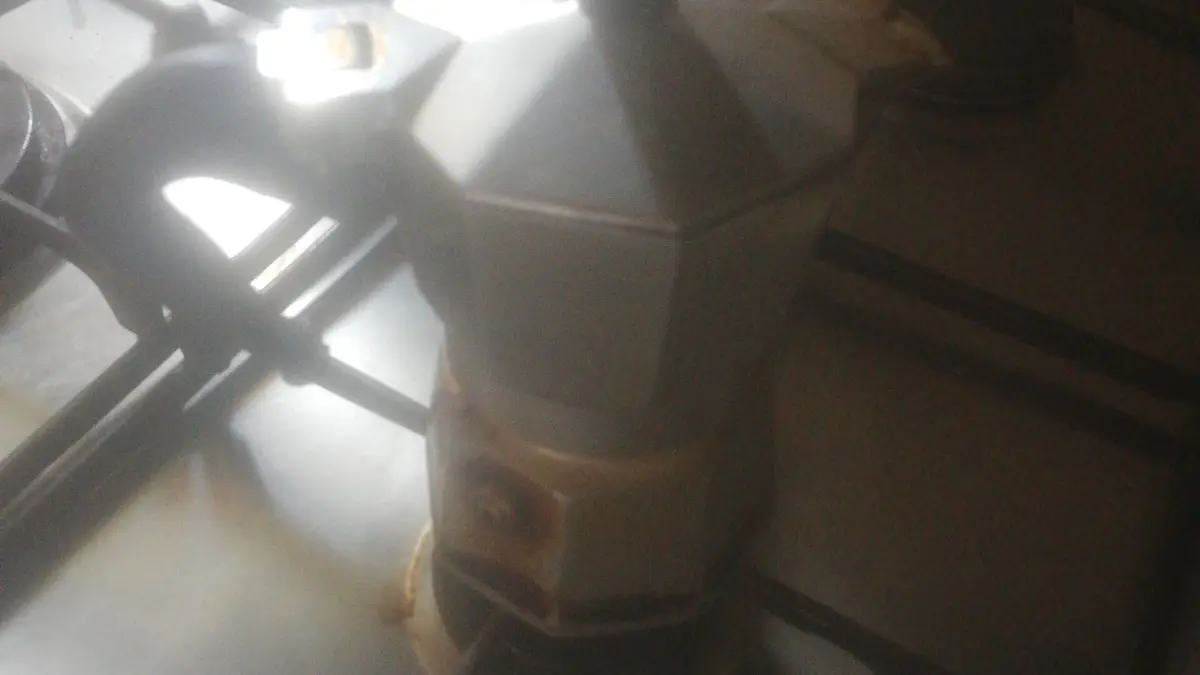 Una classica caffettiera moka italiana