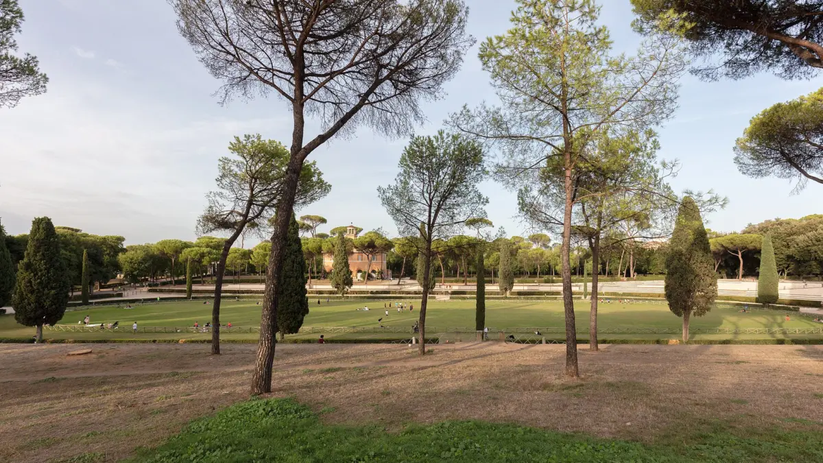 Veduta di Piazza di Siena a Villa Borghese