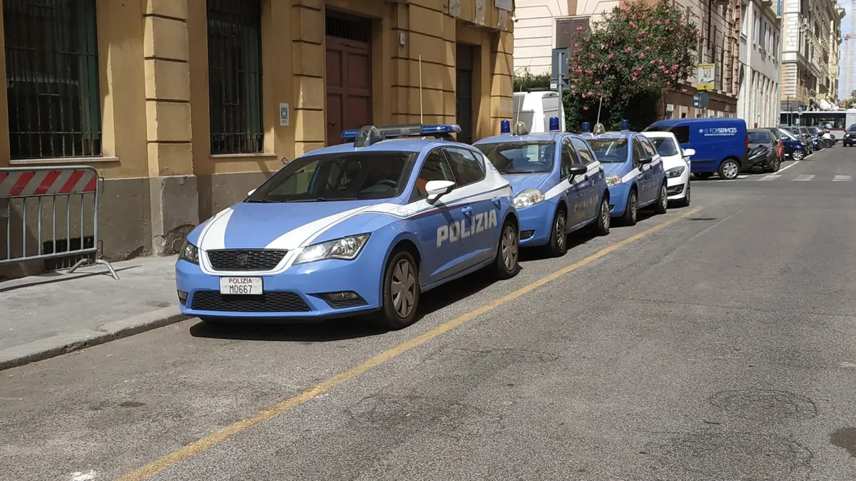 Volanti della Polizia di Stato a Roma