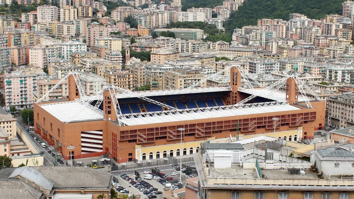 Veduta dello stadio Luigi Ferraris a Marassi
