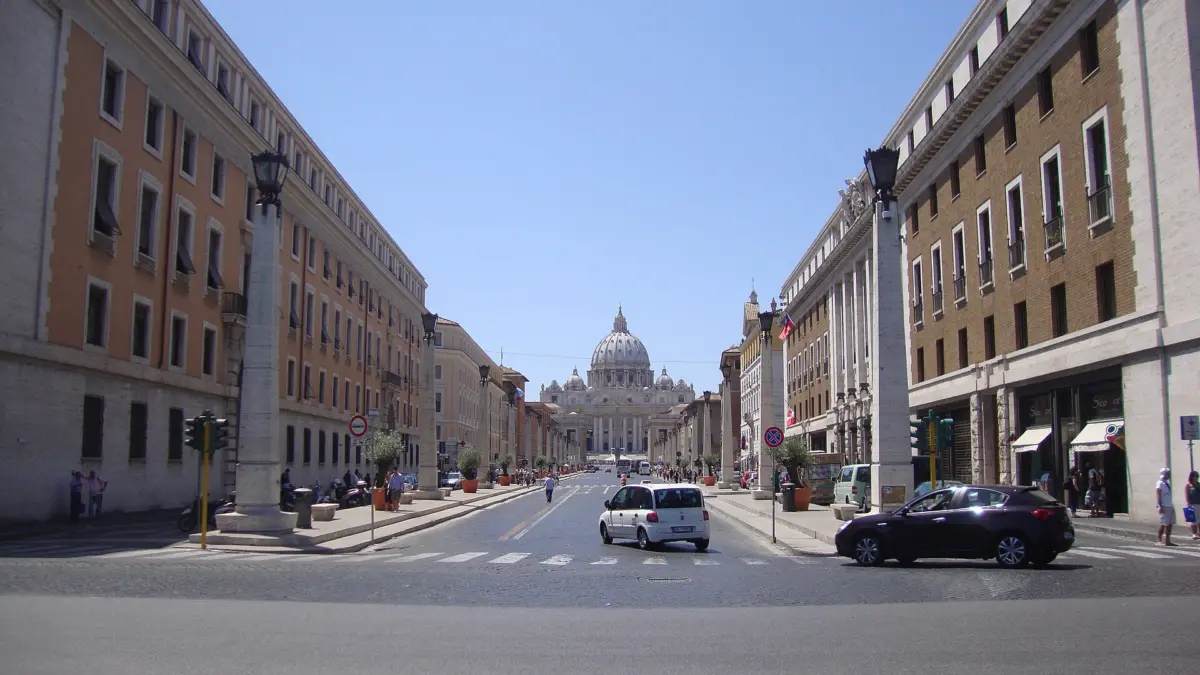Veduta di via della Conciliazione verso San Pietro